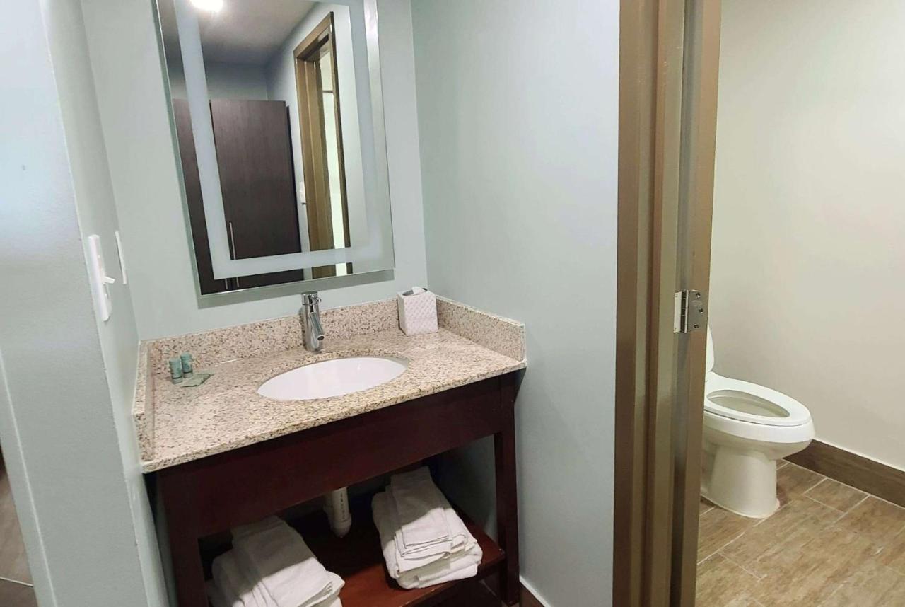 קיל דוויל הילס Ocean Reef Suites מראה חיצוני תמונה